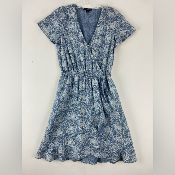 J. Crew Dresses & Skirts - J crew mercantile Faux Wrap Ruffle Blue White V neck Dress Size XXS (638)